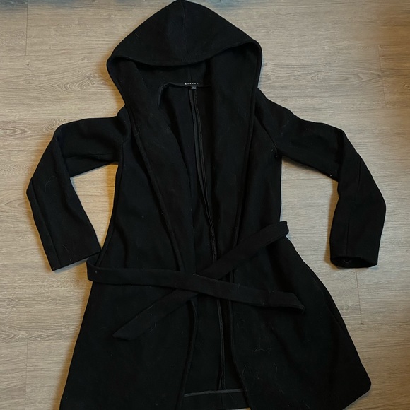 Thick wool black Sisley coat - Picture 1 of 3